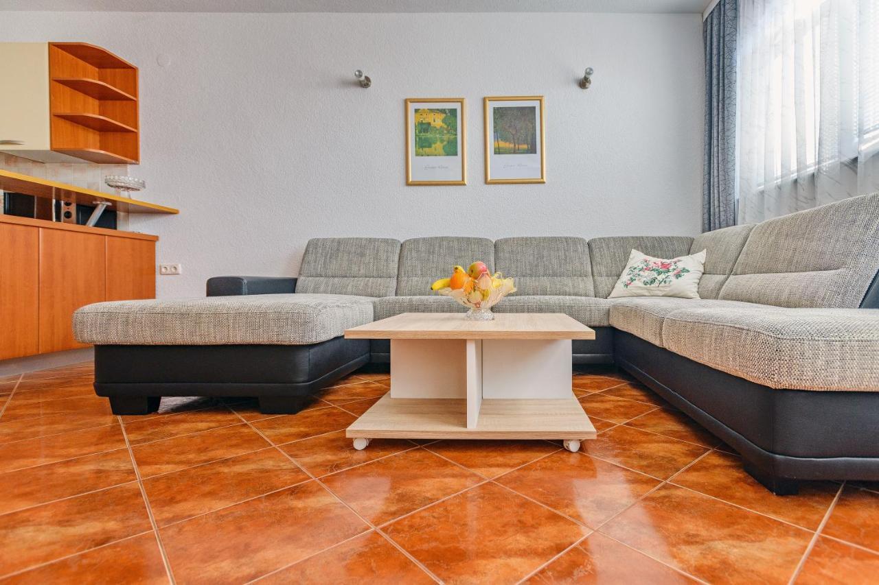 Comfort Apartments In Peaceful Area Zadar - With Garden Ngoại thất bức ảnh